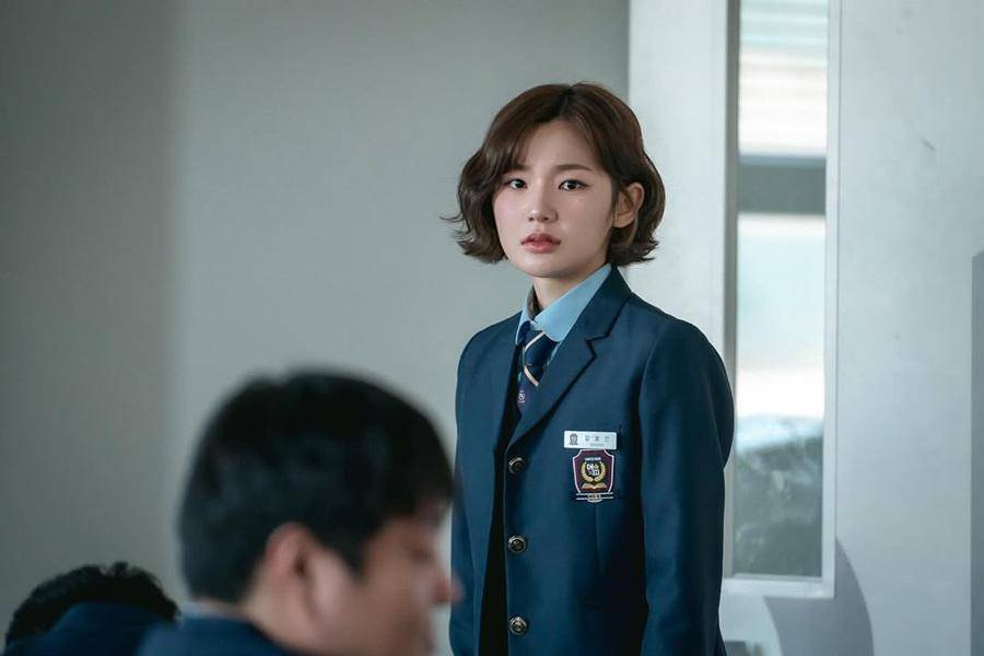 potret Lee Eun Saem di drakor BITCH X RICH 2 (instagram.com/koktv_official)